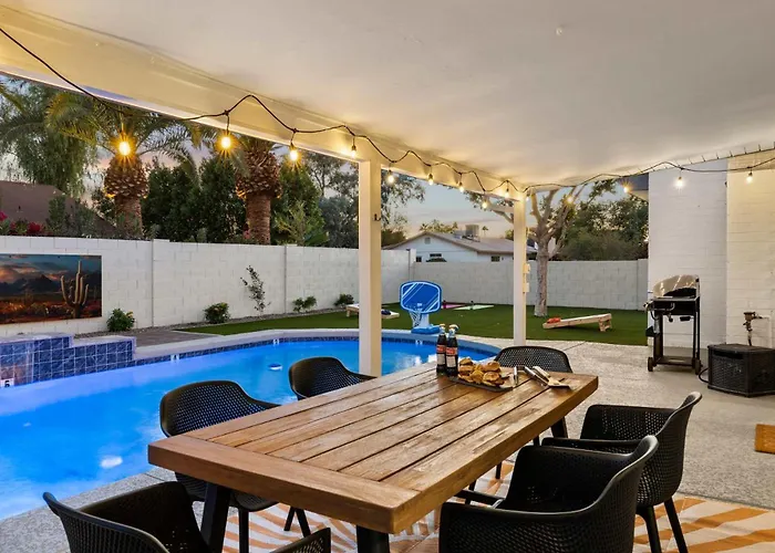 Peaceful Palm - Chic With Pool & Games Сasa de vacaciones *