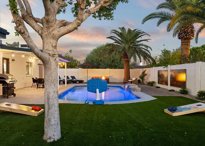 Peaceful Palm - Chic With Pool & Games Сasa de vacaciones Mesa